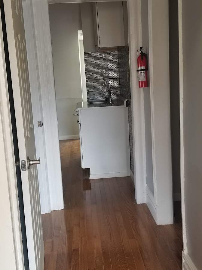 D's room
