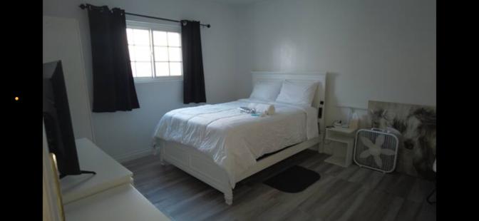 KJ's room