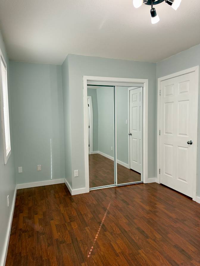 Sherlyne's room