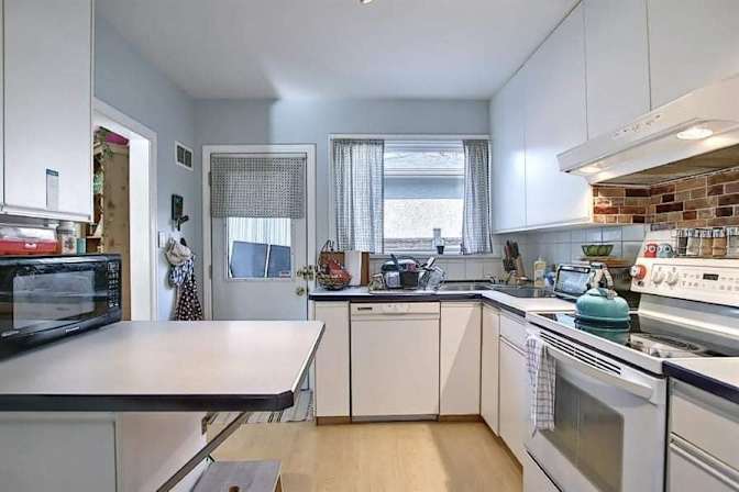 Jennah Martens-Forrester's room