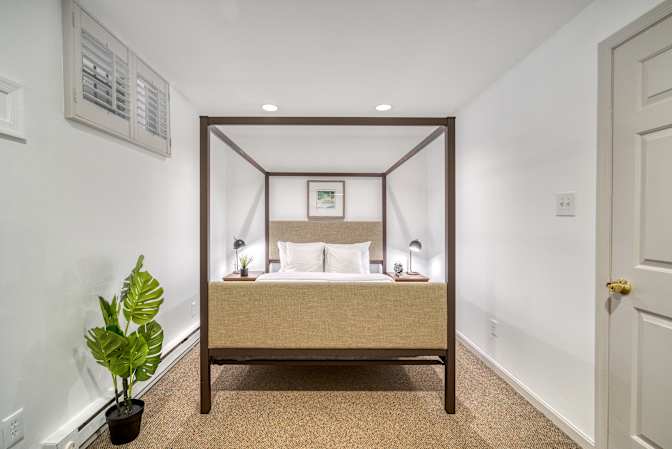 Sam June's room