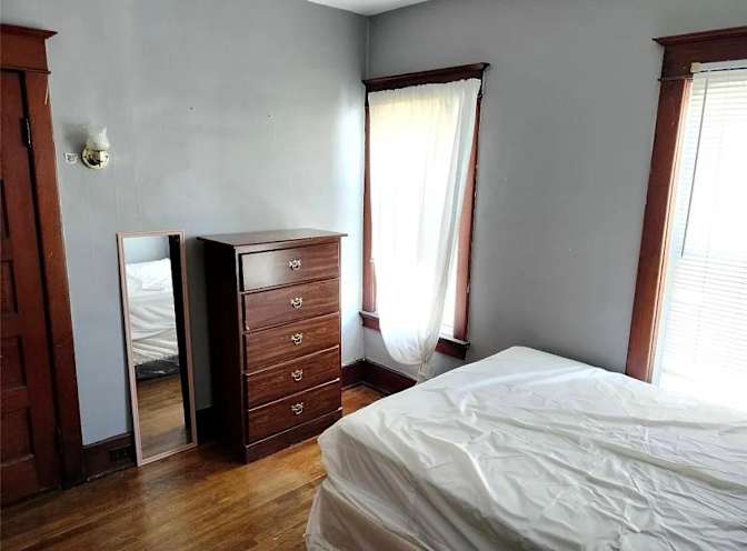 Lucas's room
