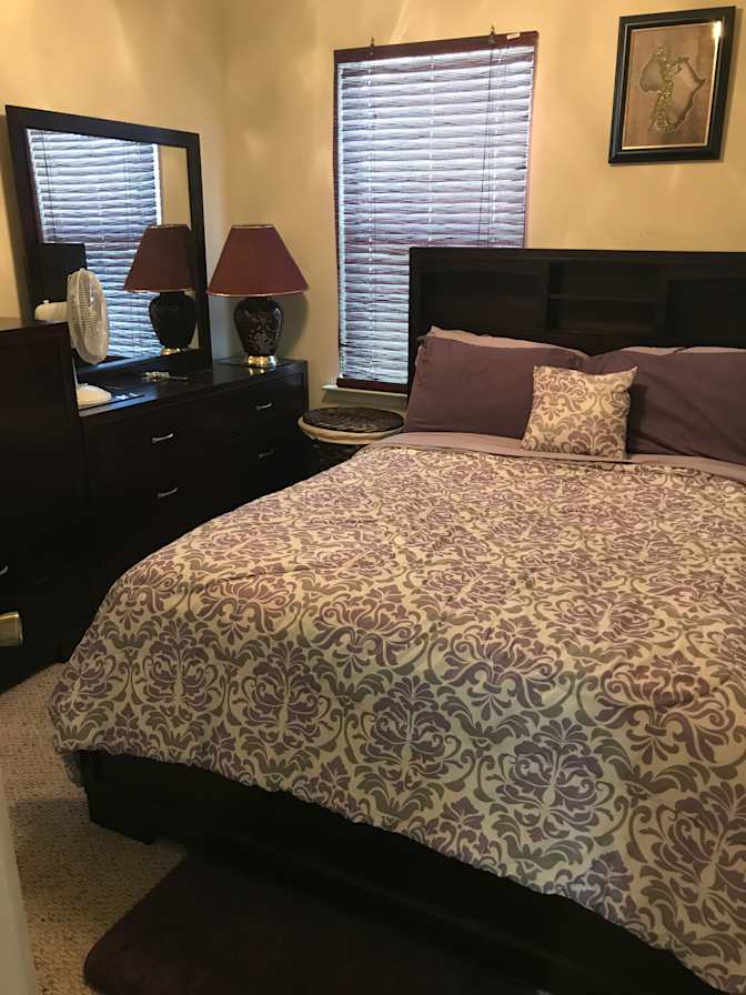 Ron's room