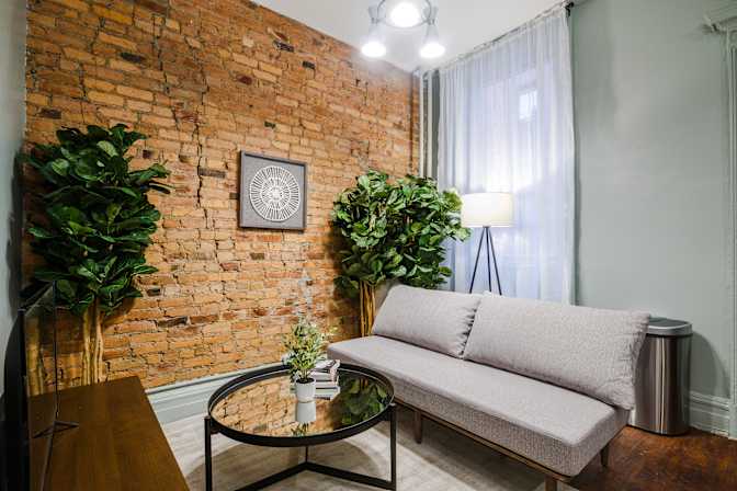 Sam June's room