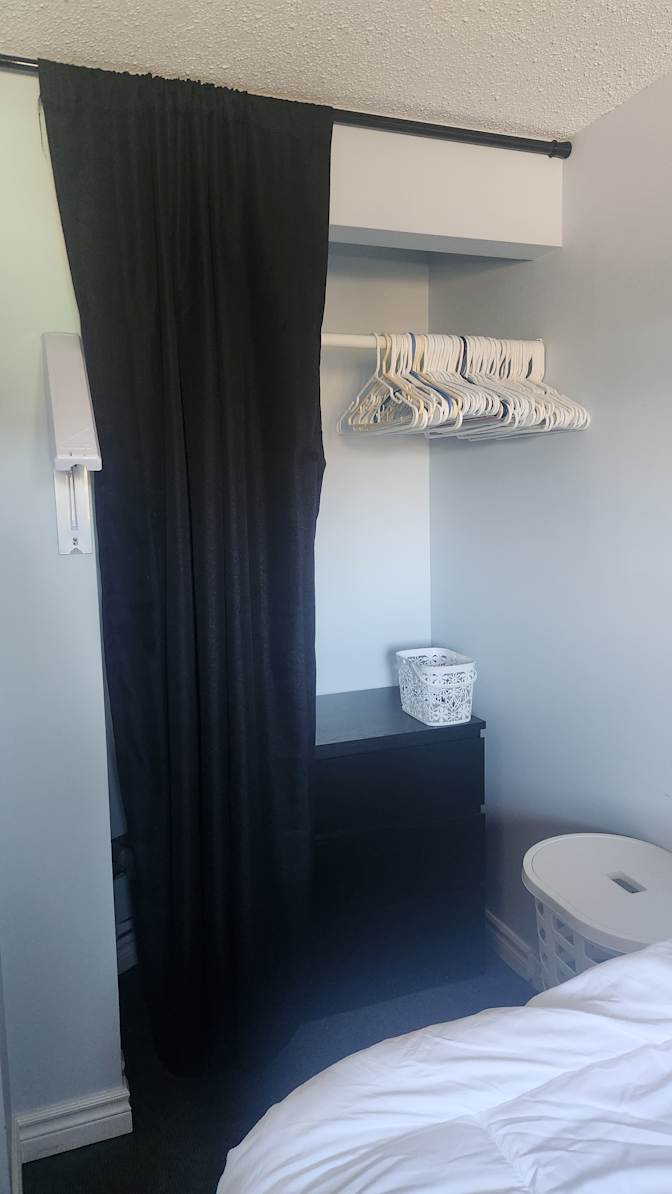 Fair Oaks Crescent - Photo 2