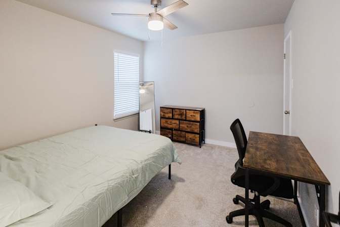 PadSplit's room