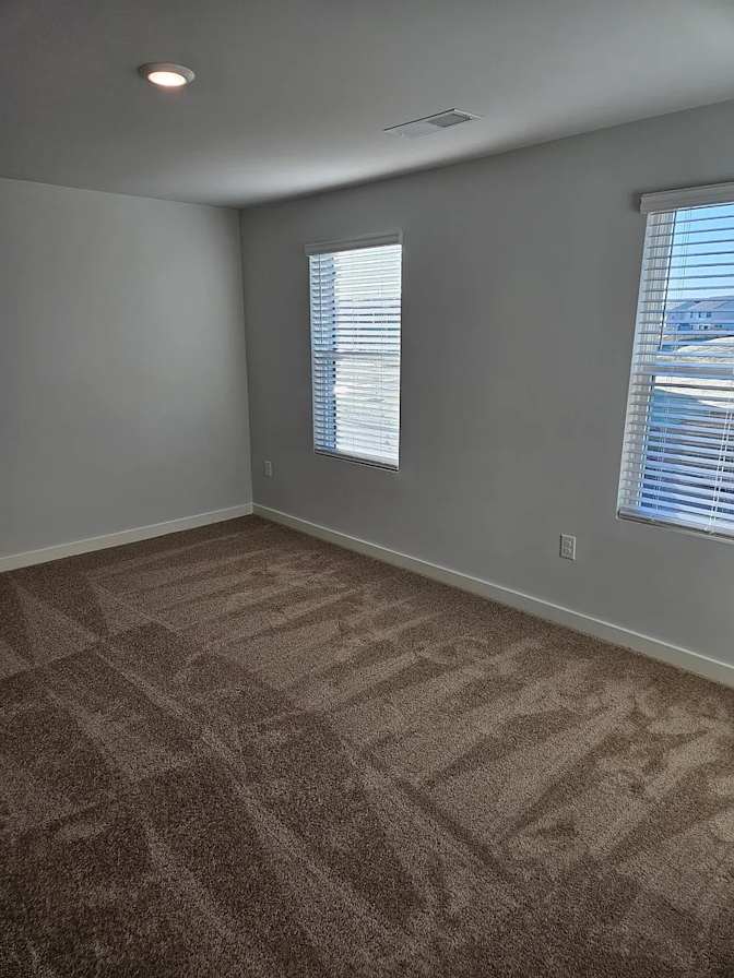 Alcove Rooms's room