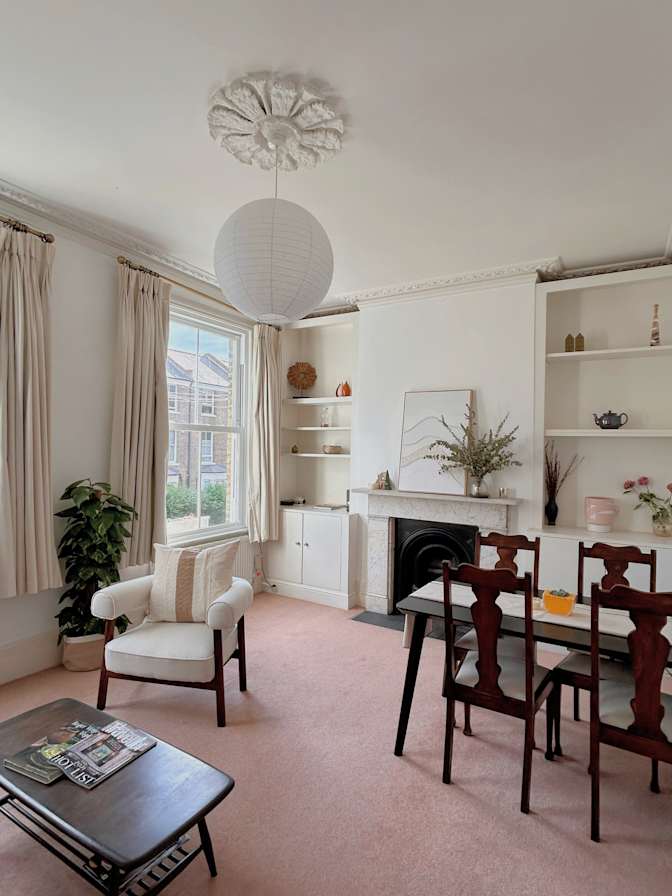 Debbie M's room