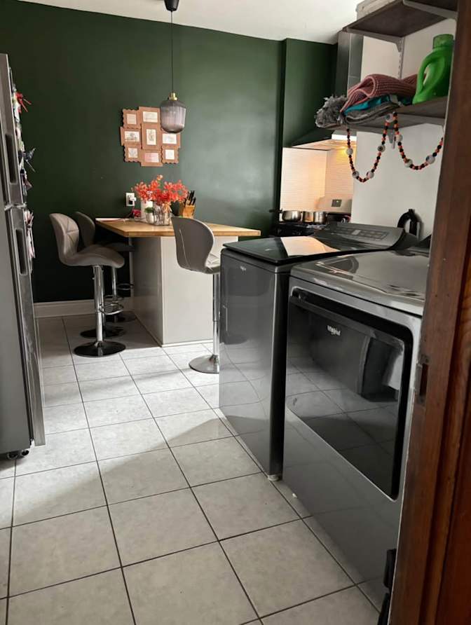 Prabhkirat's room