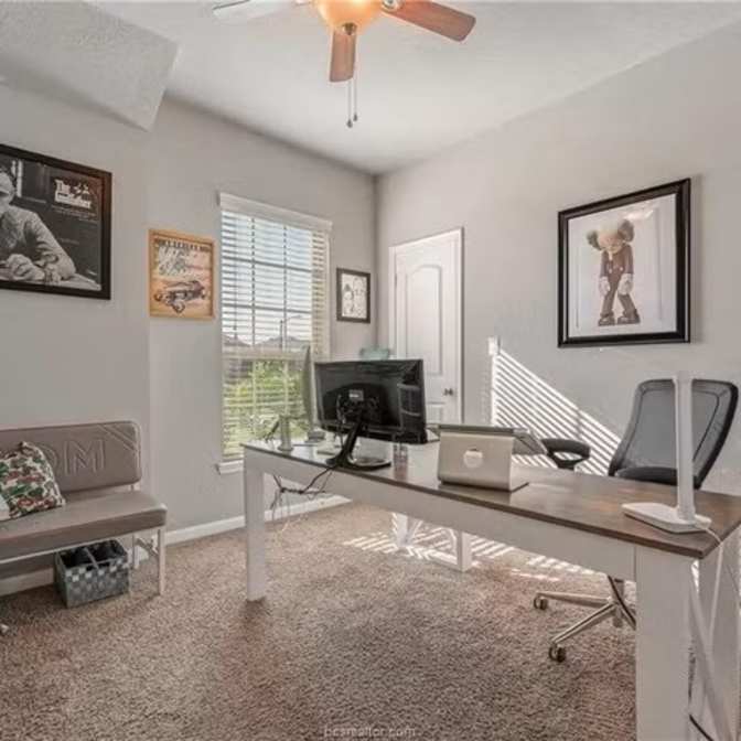 Amy Bloess's room