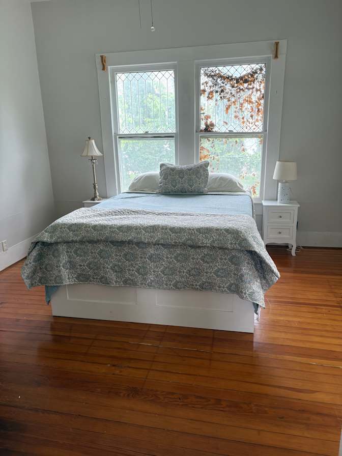 Zoe's room