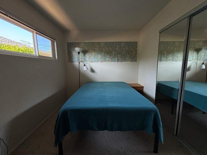 Nadia King's room