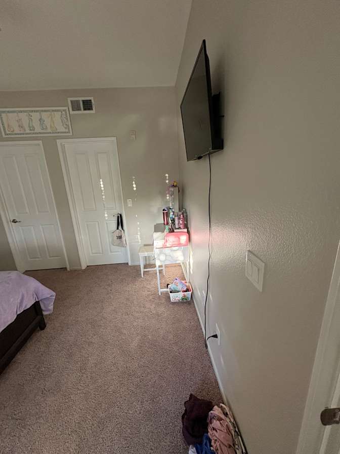 Alejandra's room