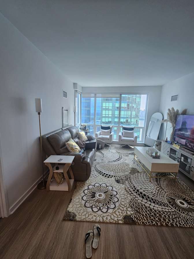 Indi's room