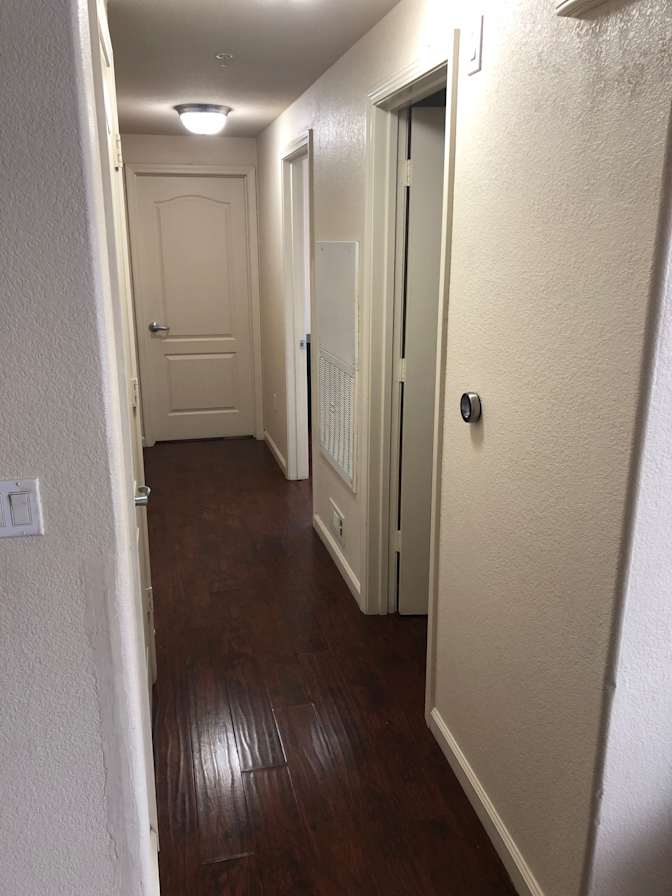 Niraj's room