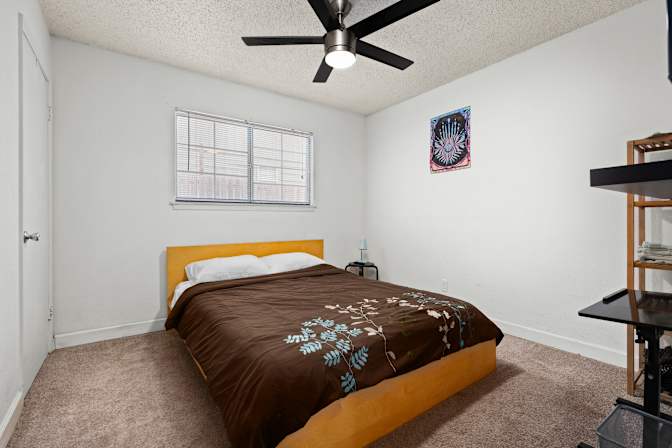 Elliott's room
