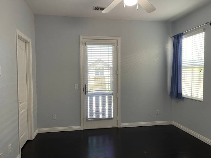 Sandy's room