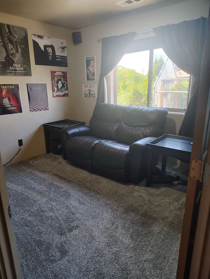 Jon Quaccia's room