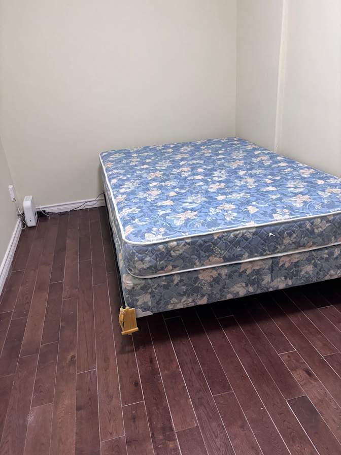 HIEU's room