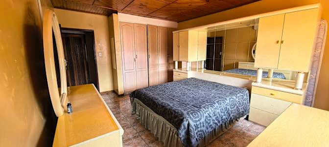 Paballo's room