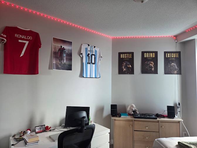 Tony's room