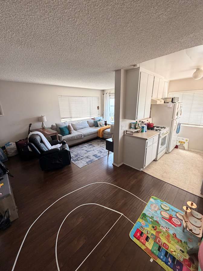 Dustin's room