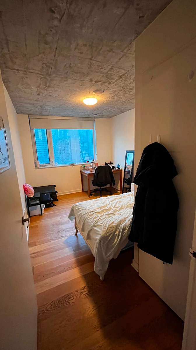 Bali's room