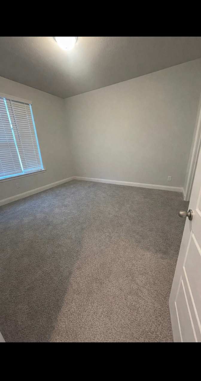 Tenessia's room