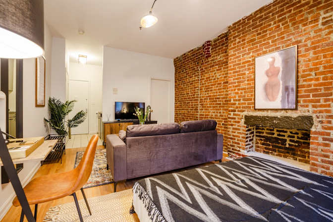 Sam June's room