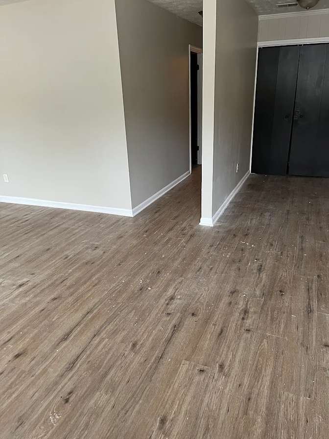 Alcove Rooms's room