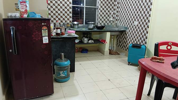 Md Ashif's room