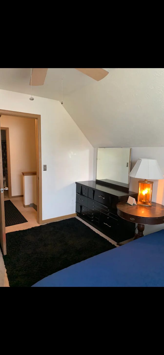 Samuel's room