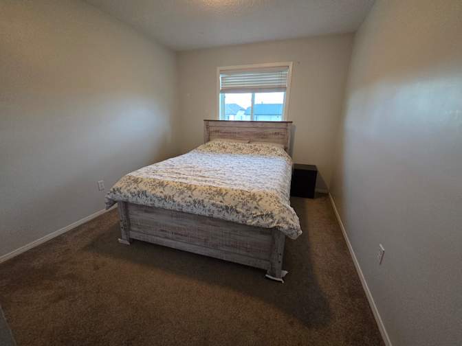 Courtney Marie Gunoff's room