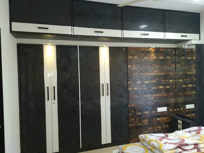 Meera Liz's room