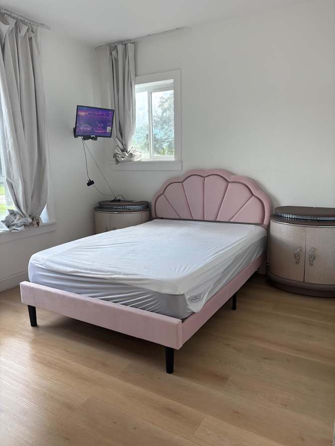 PadSplit's room