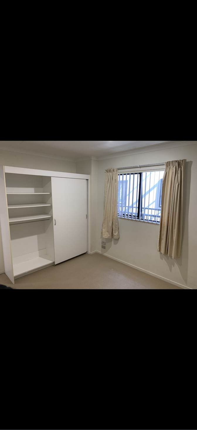 Rei's room
