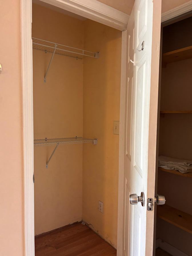 Lisa's room