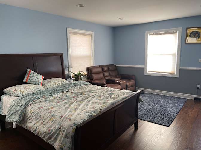 Anna Ngo's room