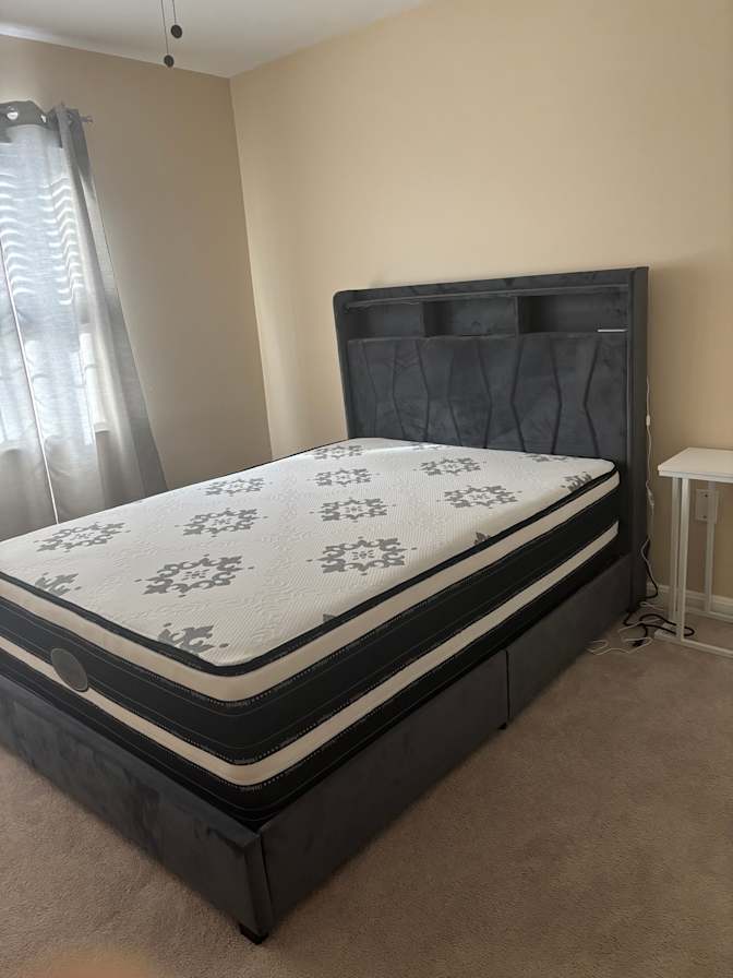 Lisa's room