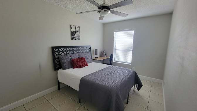 PadSplit's room