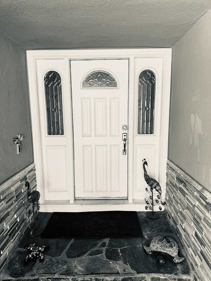 Benzo's room