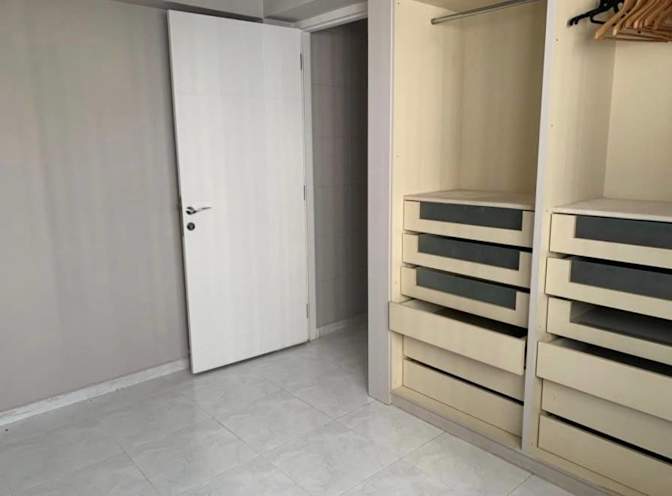 Carmen's room