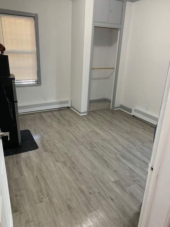 Studio's room