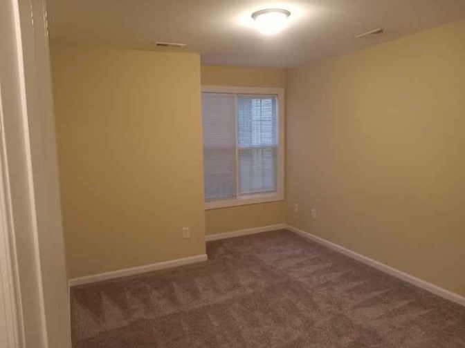 Alcove Rooms's room