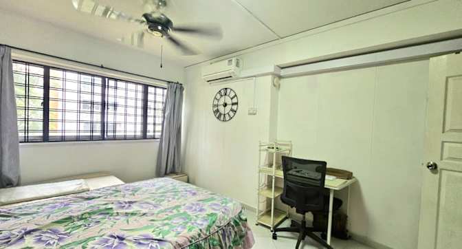 Bob's room