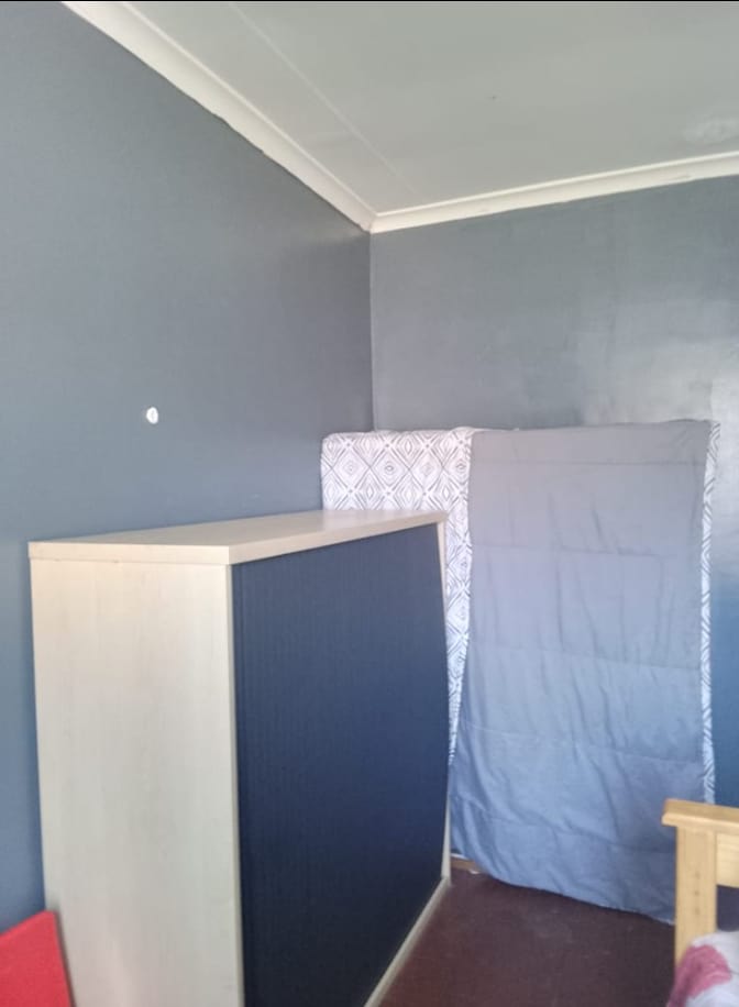 Zee's room
