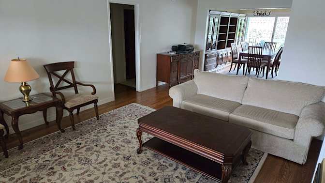 Robert's room