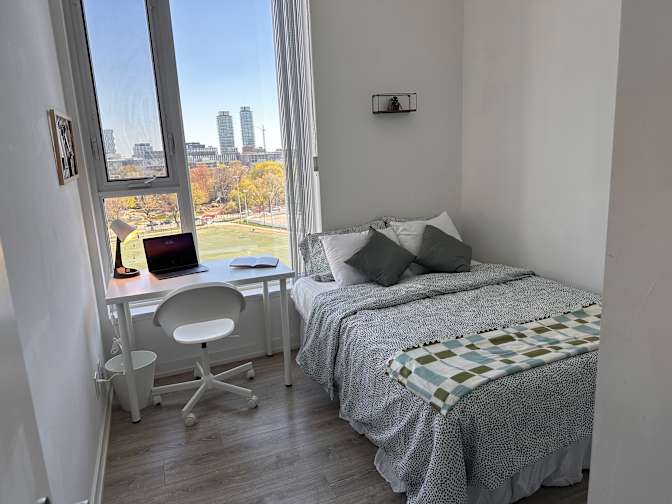melisa derya's room