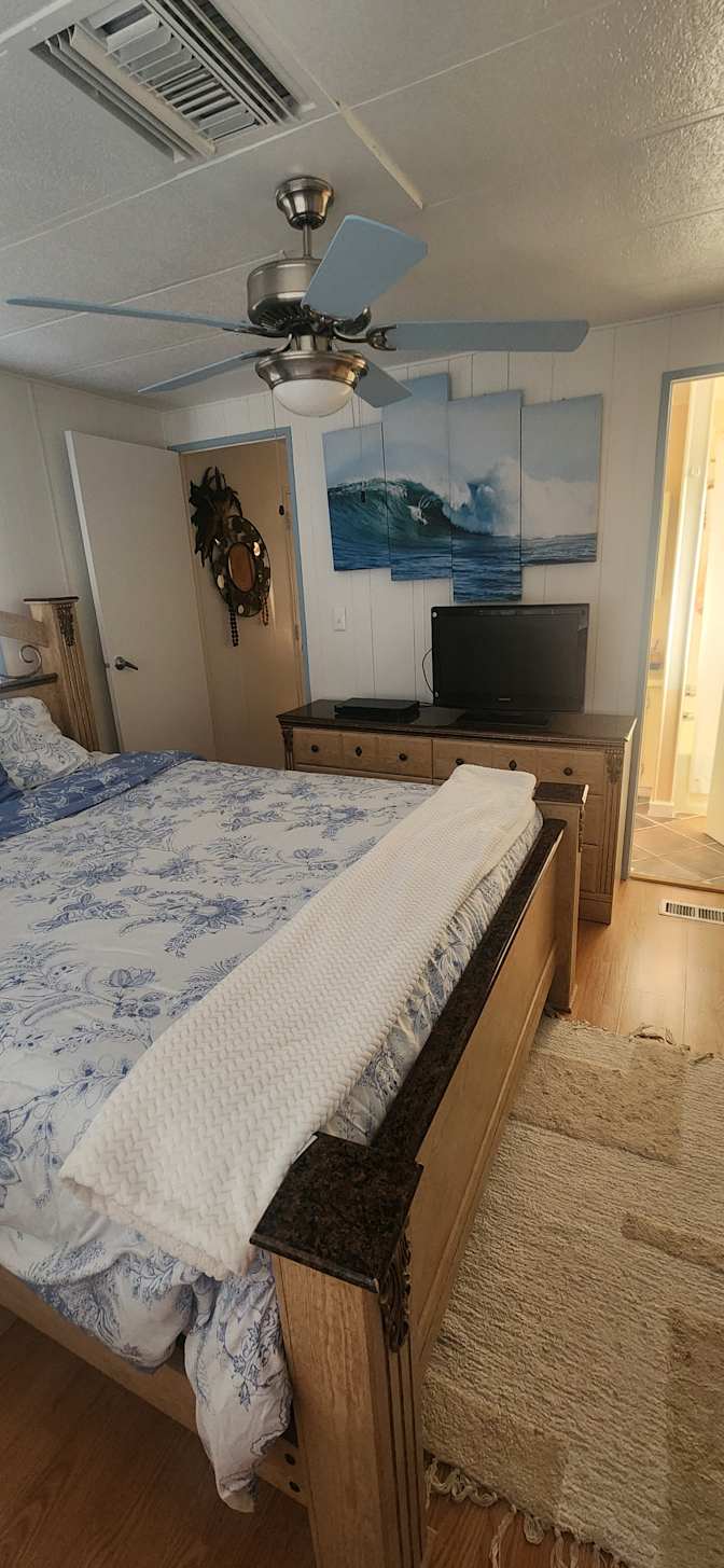 Simona's room
