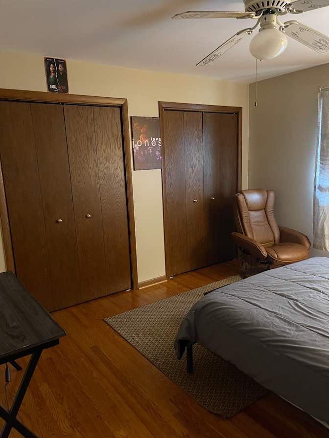 Gary's room